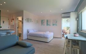 Lovelystay - Mariana'S Blue